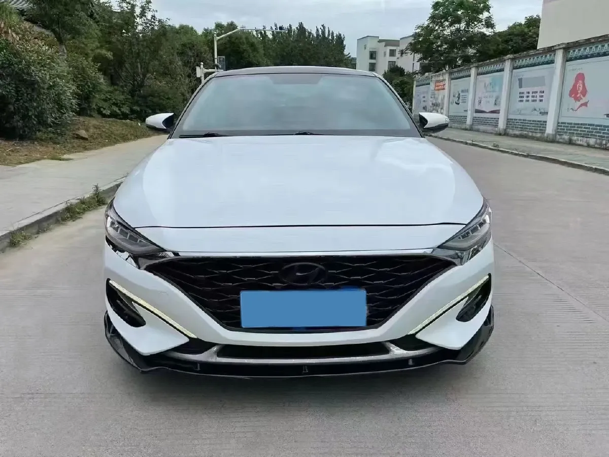 2019 Hyundai La Festa 1.6T 204HP L4 7DCT,autocango,china used car exporter,china ev exporter,chinese used car exporter,chinese used ev exporter