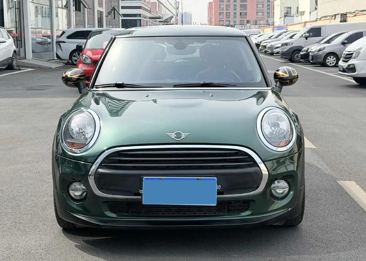 2019 MINI MINI 1.5T 102HP L3 7DCT,autocango,china used car exporter,china ev exporter,chinese used car exporter,chinese used ev exporter