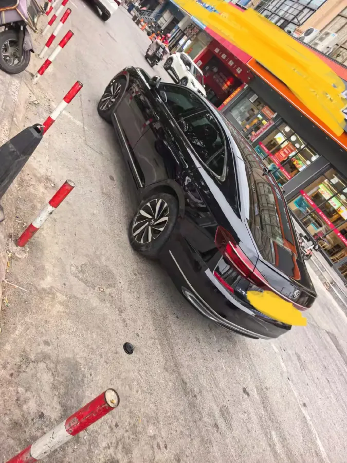 2024 Volkswagen Passat 2.0T 220HP L4 7DCT,autocango,china used car exporter,china ev exporter,chinese used car exporter,chinese used ev exporter