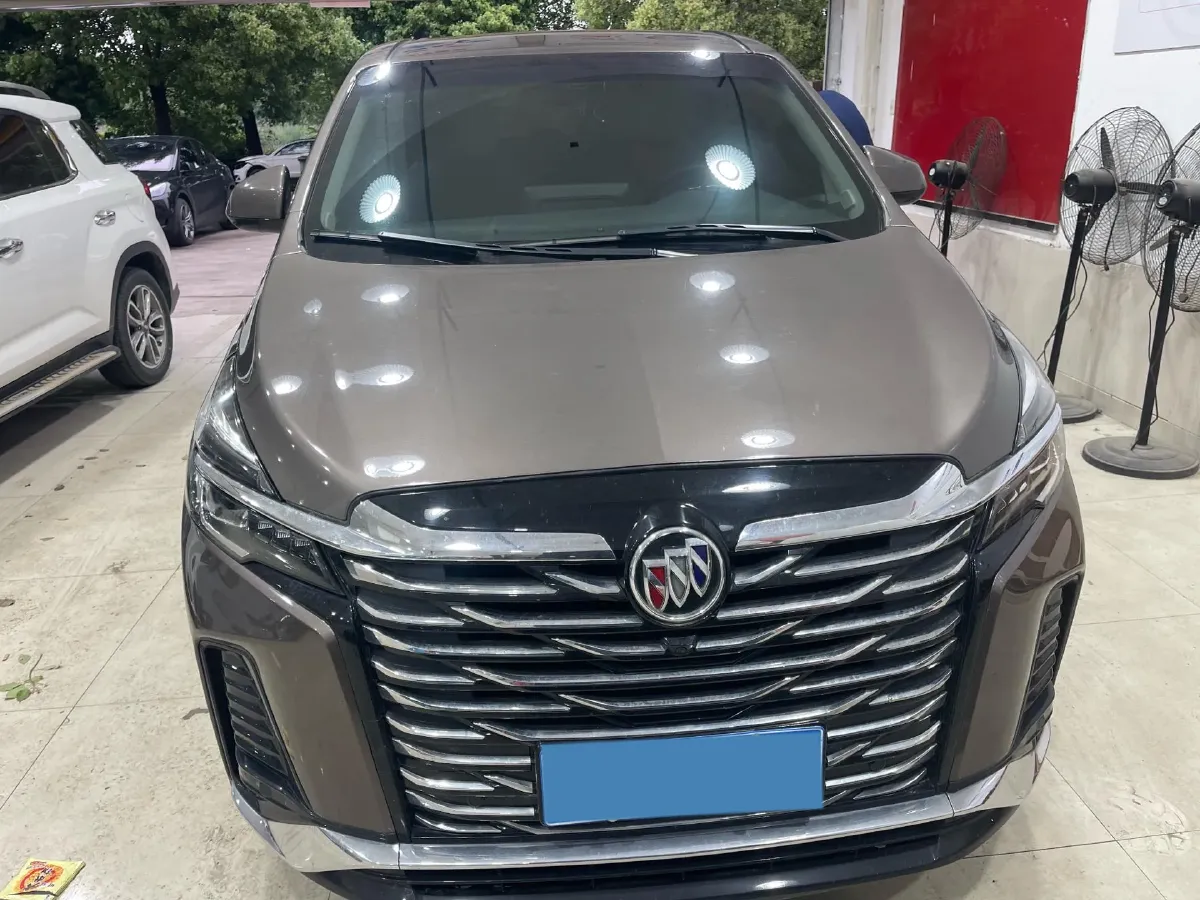 2023 Buick GL8 2.0T 237HP L4 9AT,autocango,china used car exporter,china ev exporter,chinese used car exporter,chinese used ev exporter