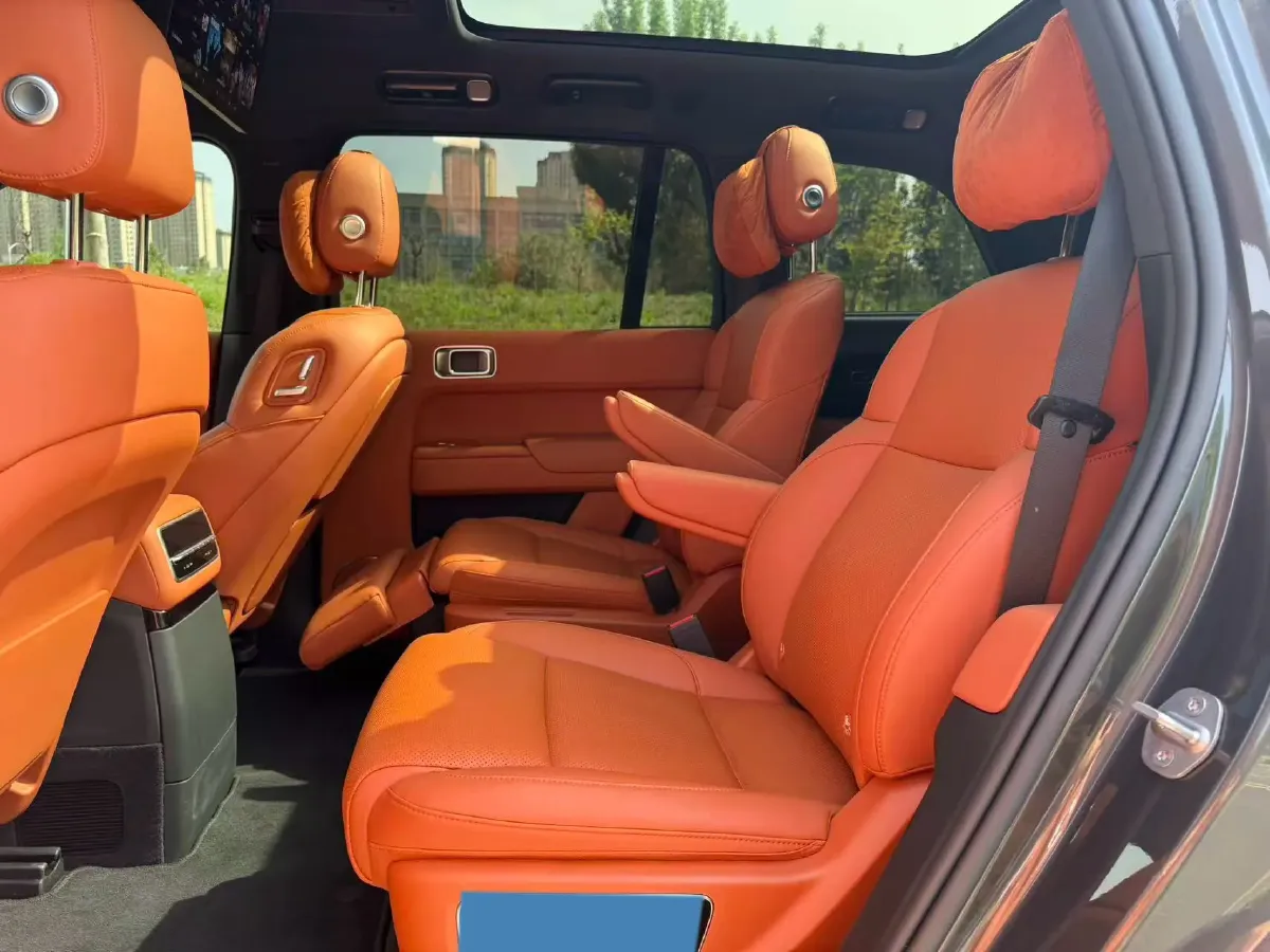 2022 Li L9 Range Extended 154HP REEV 42.6KWH,autocango,china used car exporter,china ev exporter,chinese used car exporter,chinese used ev exporter