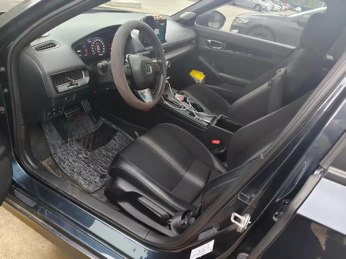 2023 Honda Civic 1.5T 182HP L4 CVT,autocango,china used car exporter,china ev exporter,chinese used car exporter,chinese used ev exporter