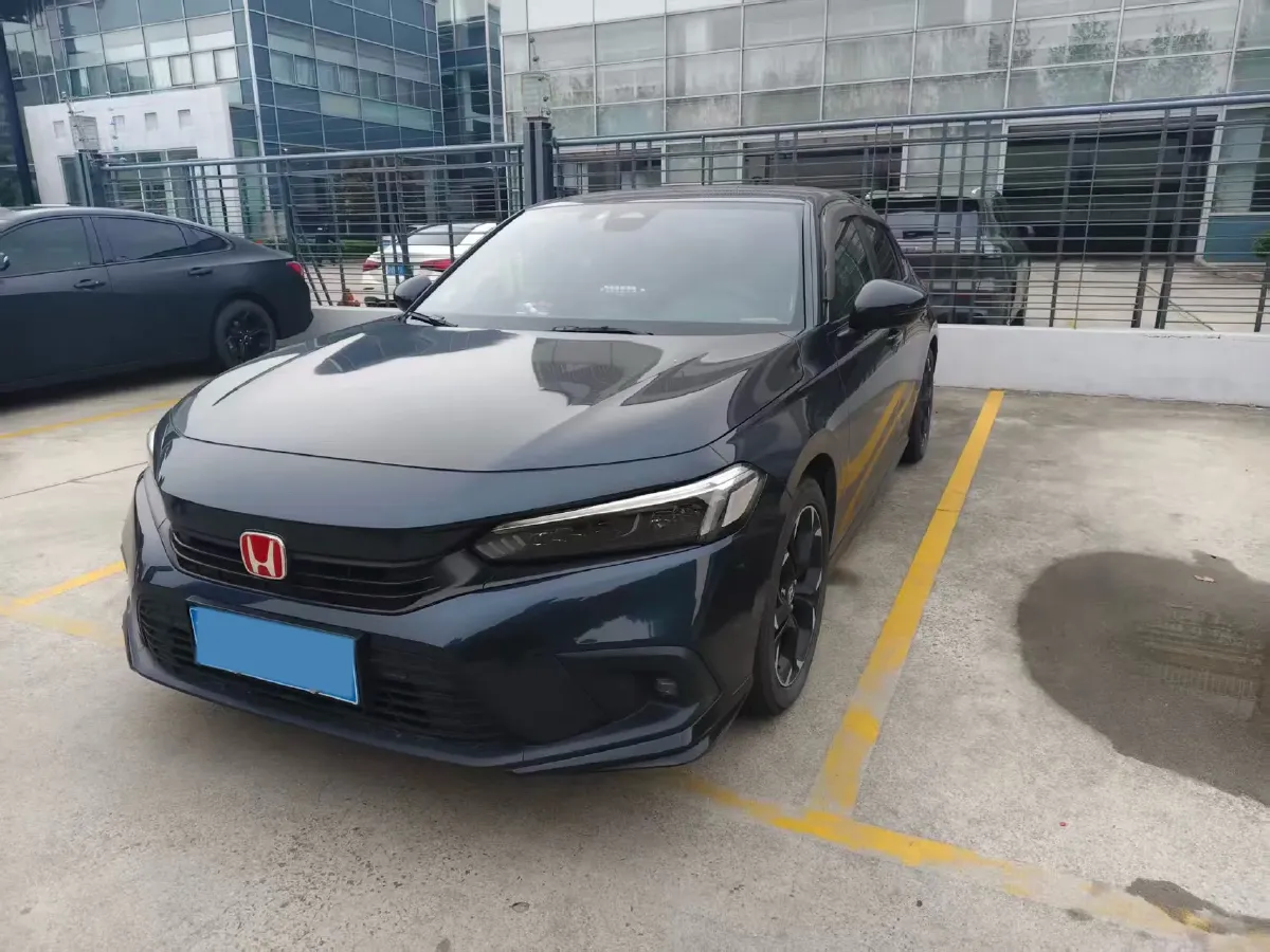 2023 Honda Civic 1.5T 182HP L4 CVT,autocango,china used car exporter,china ev exporter,chinese used car exporter,chinese used ev exporter