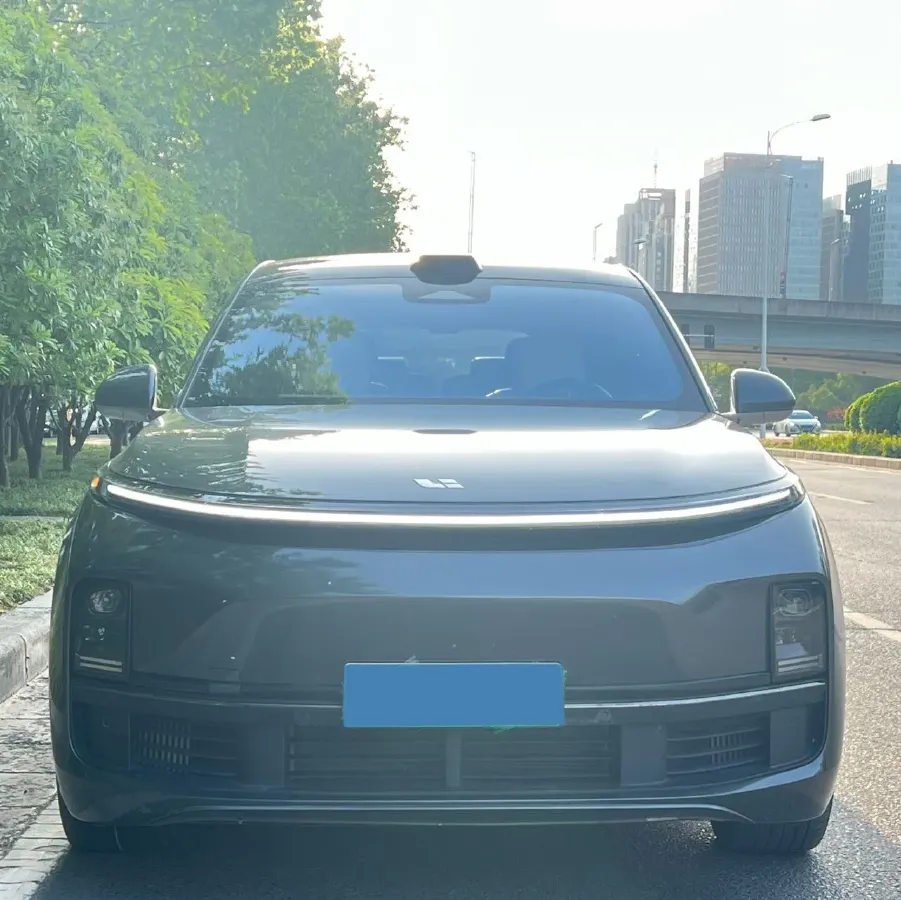 2022 Li L9 Range Extended 154HP REEV 42.6KWH,autocango,china used car exporter,china ev exporter,chinese used car exporter,chinese used ev exporter