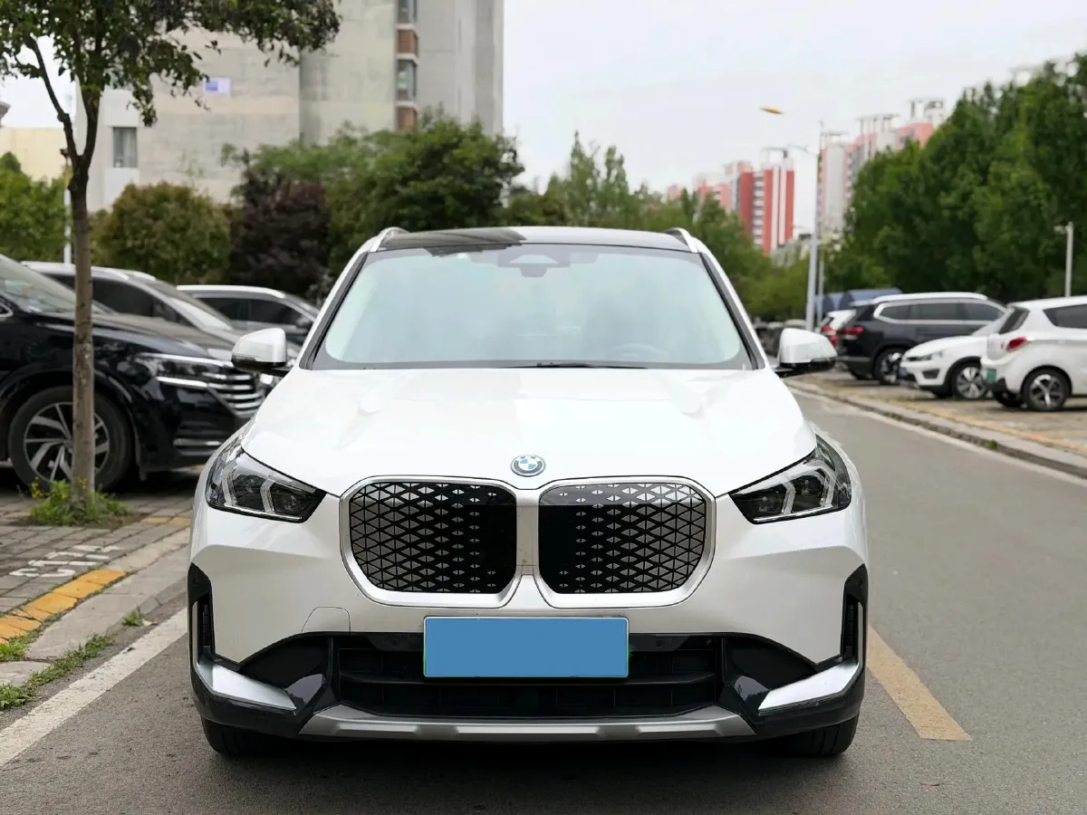 2023 BMW iX1 BEV,autocango,china used car exporter,china ev exporter,chinese used car exporter,chinese used ev exporter