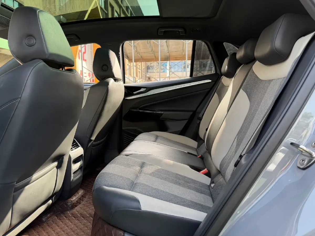 2024 Volkswagen ID.4 Crozz BEV 55.7KWH,autocango,china used car exporter,china ev exporter,chinese used car exporter,chinese used ev exporter