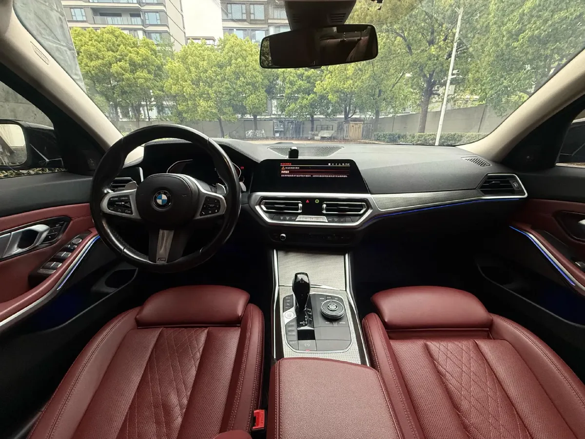 2022 BMW 3 Series 2.0T 184HP L4 8AT,autocango,china used car exporter,china ev exporter,chinese used car exporter,chinese used ev exporter