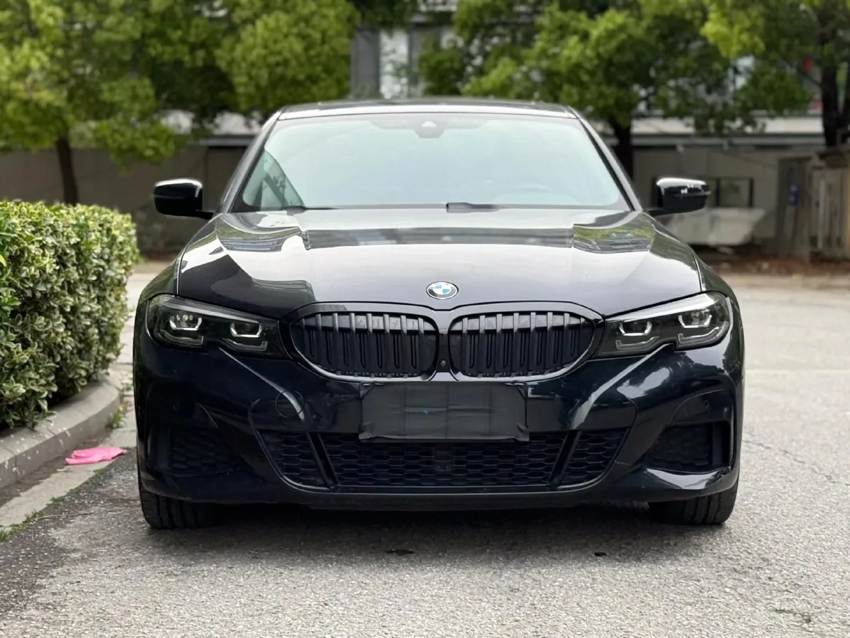 2022 BMW 3 Series 2.0T 184HP L4 8AT,autocango,china used car exporter,china ev exporter,chinese used car exporter,chinese used ev exporter