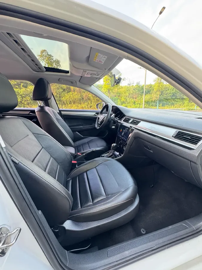 2018 Volkswagen Bora 1.5L 110HP L4 6AT,autocango,china used car exporter,china ev exporter,chinese used car exporter,chinese used ev exporter