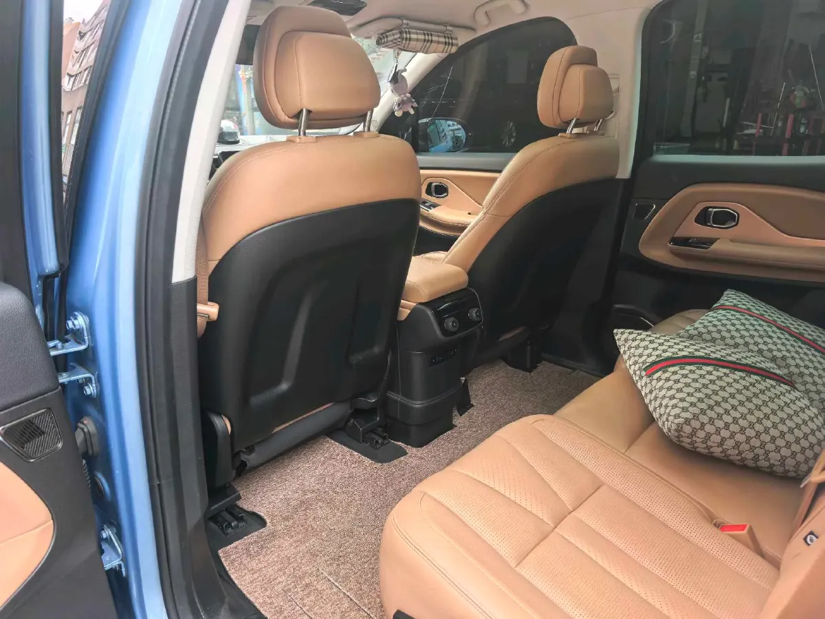 2018 NIO ES8 BEV 70KWH,autocango,china used car exporter,china ev exporter,chinese used car exporter,chinese used ev exporter