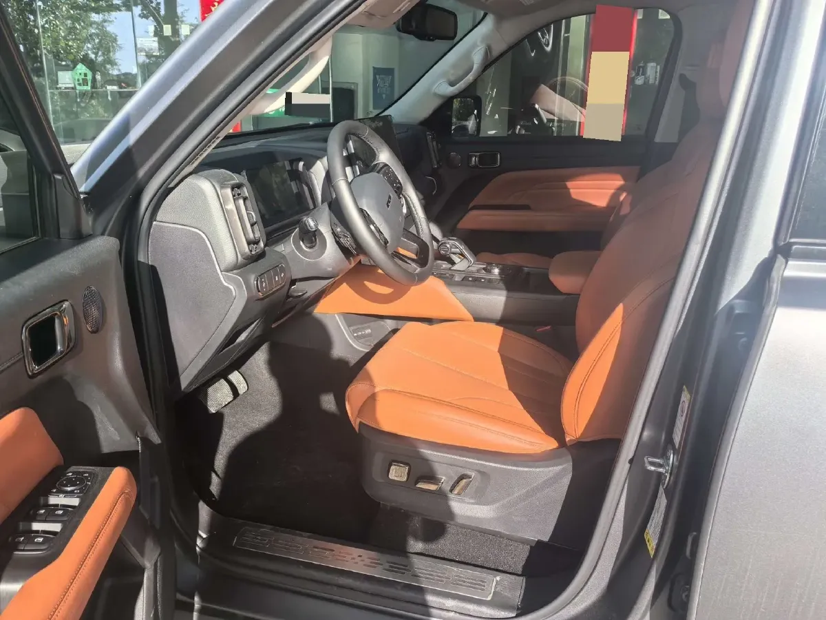 2024 Haval H9 2.0T 224HP L4 8AT,autocango,china used car exporter,china ev exporter,chinese used car exporter,chinese used ev exporter