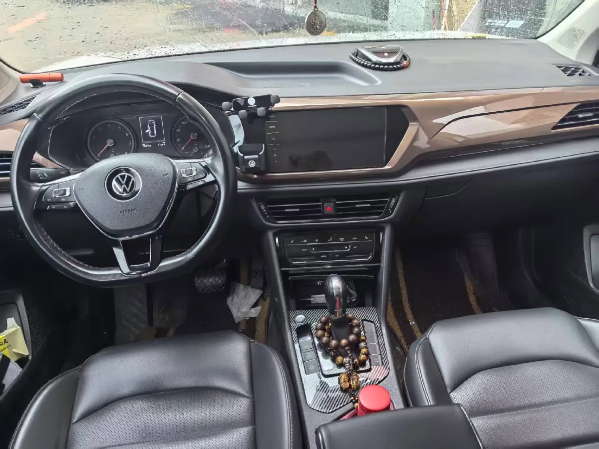 2021 Volkswagen Tharu 1.4T 150HP L4 7DCT,autocango,china used car exporter,china ev exporter,chinese used car exporter,chinese used ev exporter