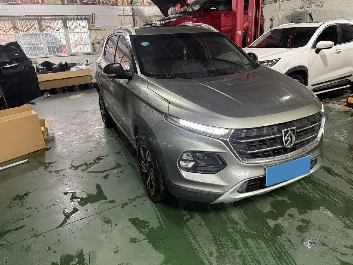 2017 HaiMa S5 Young Edition 1.6L 122HP L4 5MT,autocango,china used car exporter,china ev exporter,chinese used car exporter,chinese used ev exporter