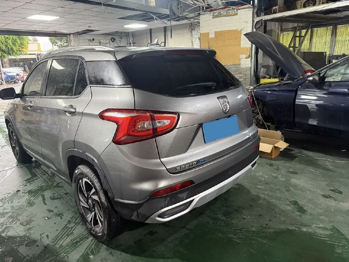 2017 HaiMa S5 Young Edition 1.6L 122HP L4 5MT,autocango,china used car exporter,china ev exporter,chinese used car exporter,chinese used ev exporter