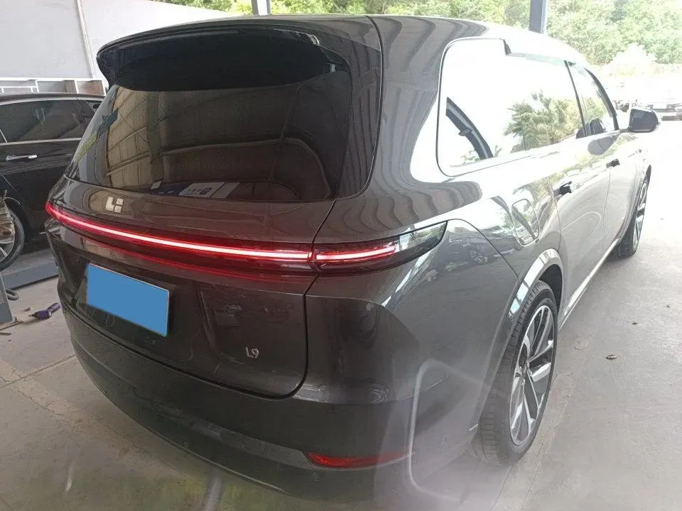 2022 Li L9 Range Extended 154HP REEV 42.6KWH,autocango,china used car exporter,china ev exporter,chinese used car exporter,chinese used ev exporter