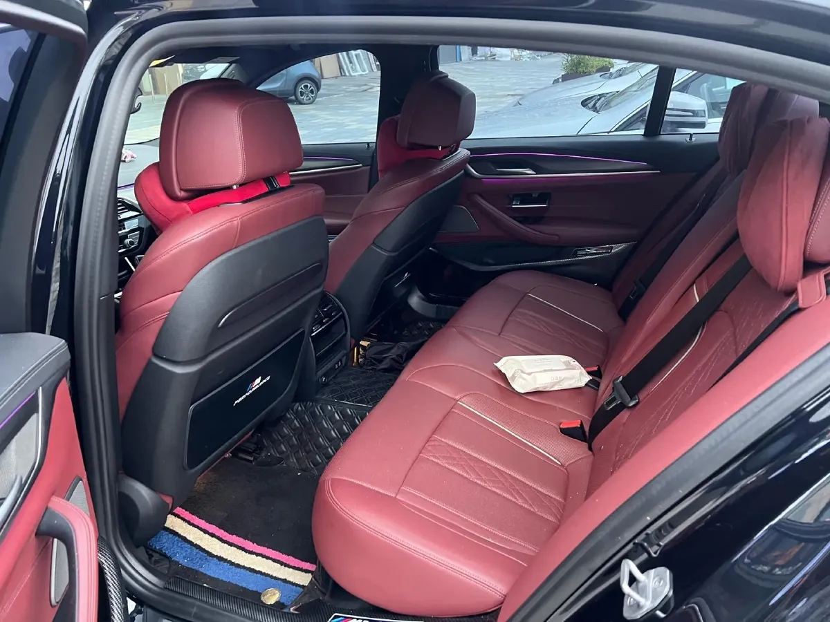 2021 BMW 5 Series 2.0T 184HP L4 8AT PHEV 17.7KWH,autocango,china used car exporter,china ev exporter,chinese used car exporter,chinese used ev exporter