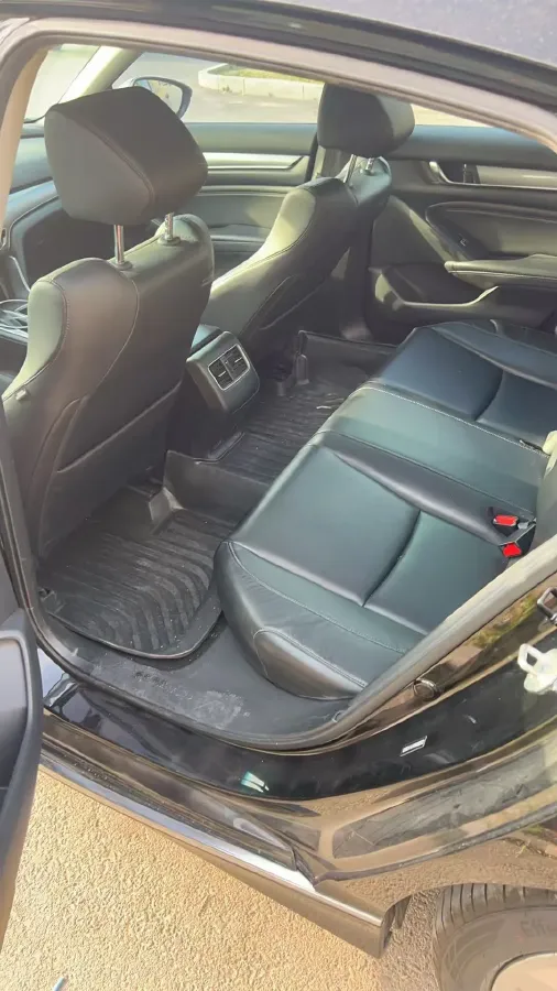 2021 Honda Accord 1.5T 194HP L4 CVT,autocango,china used car exporter,china ev exporter,chinese used car exporter,chinese used ev exporter