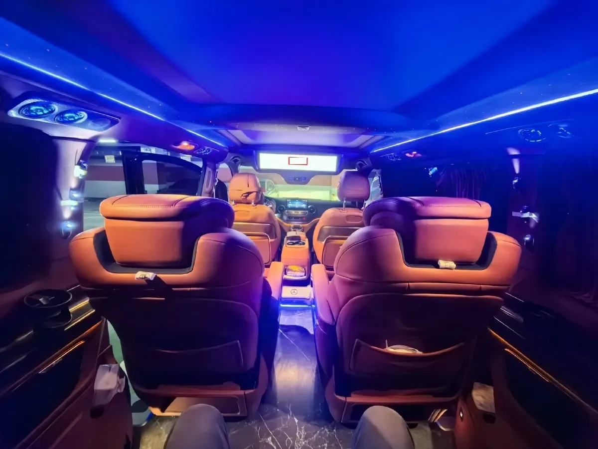 2021 Mercedes-Benz V Class 2.0T 211HP L4 9AT,autocango,china used car exporter,china ev exporter,chinese used car exporter,chinese used ev exporter