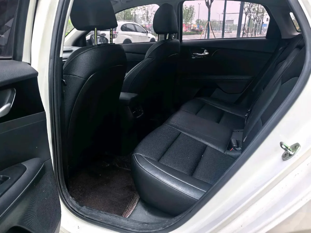 2020 Kia K3 1.5L 115HP L4 CVT,autocango,china used car exporter,china ev exporter,chinese used car exporter,chinese used ev exporter