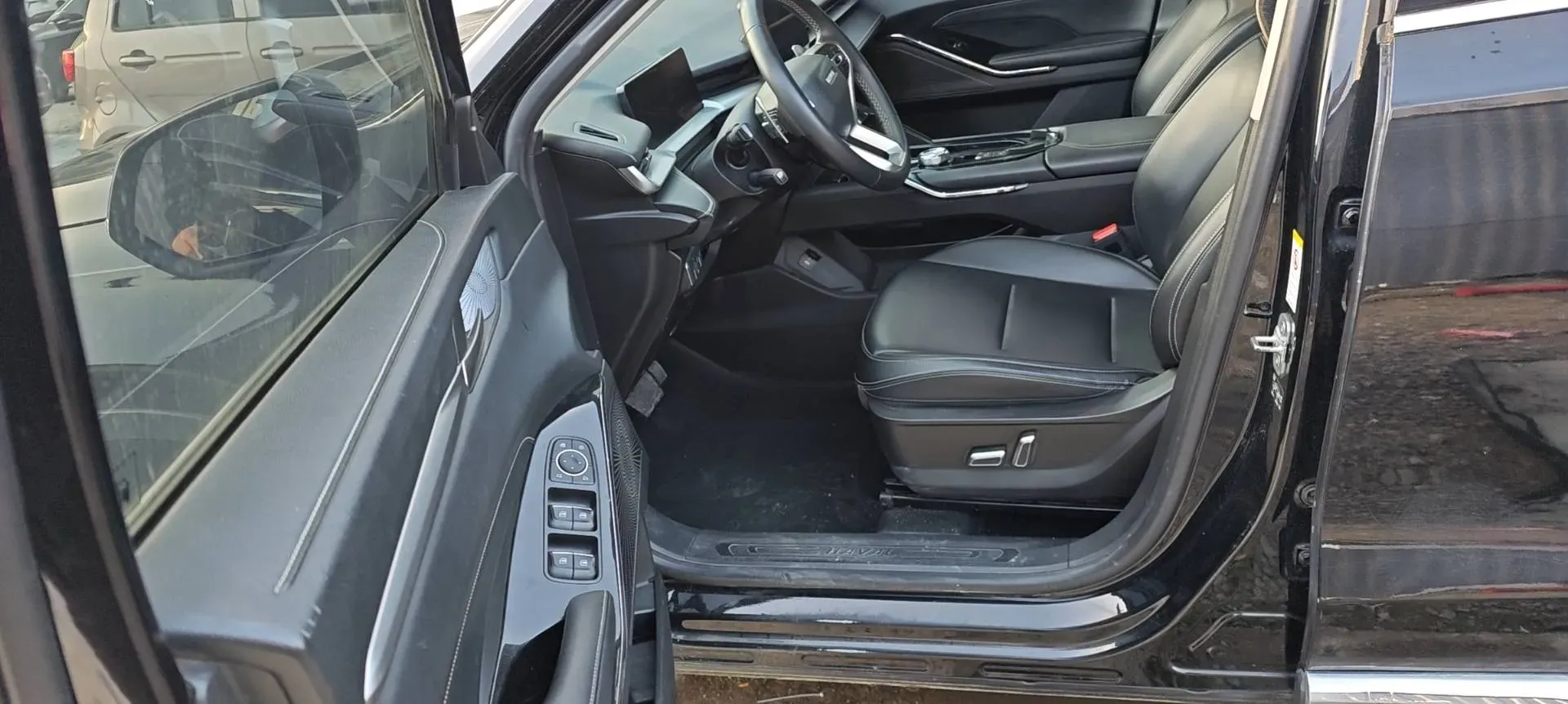 2021 Haval H6 1.5T 169HP L4 7DCT,autocango,china used car exporter,china ev exporter,chinese used car exporter,chinese used ev exporter