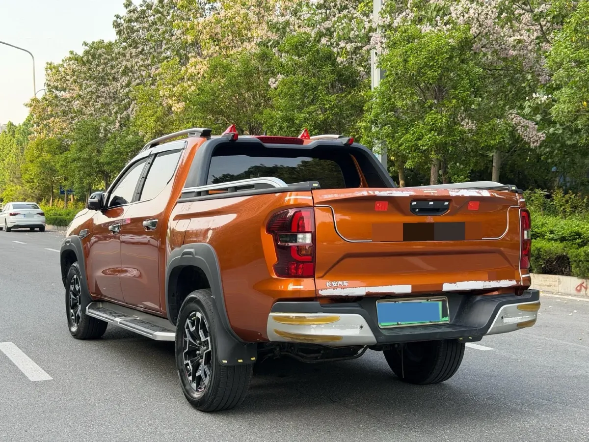 2024 ChangAn Hunter 2.0T 190HP L4 REEV 31.18KWH,autocango,china used car exporter,china ev exporter,chinese used car exporter,chinese used ev exporter