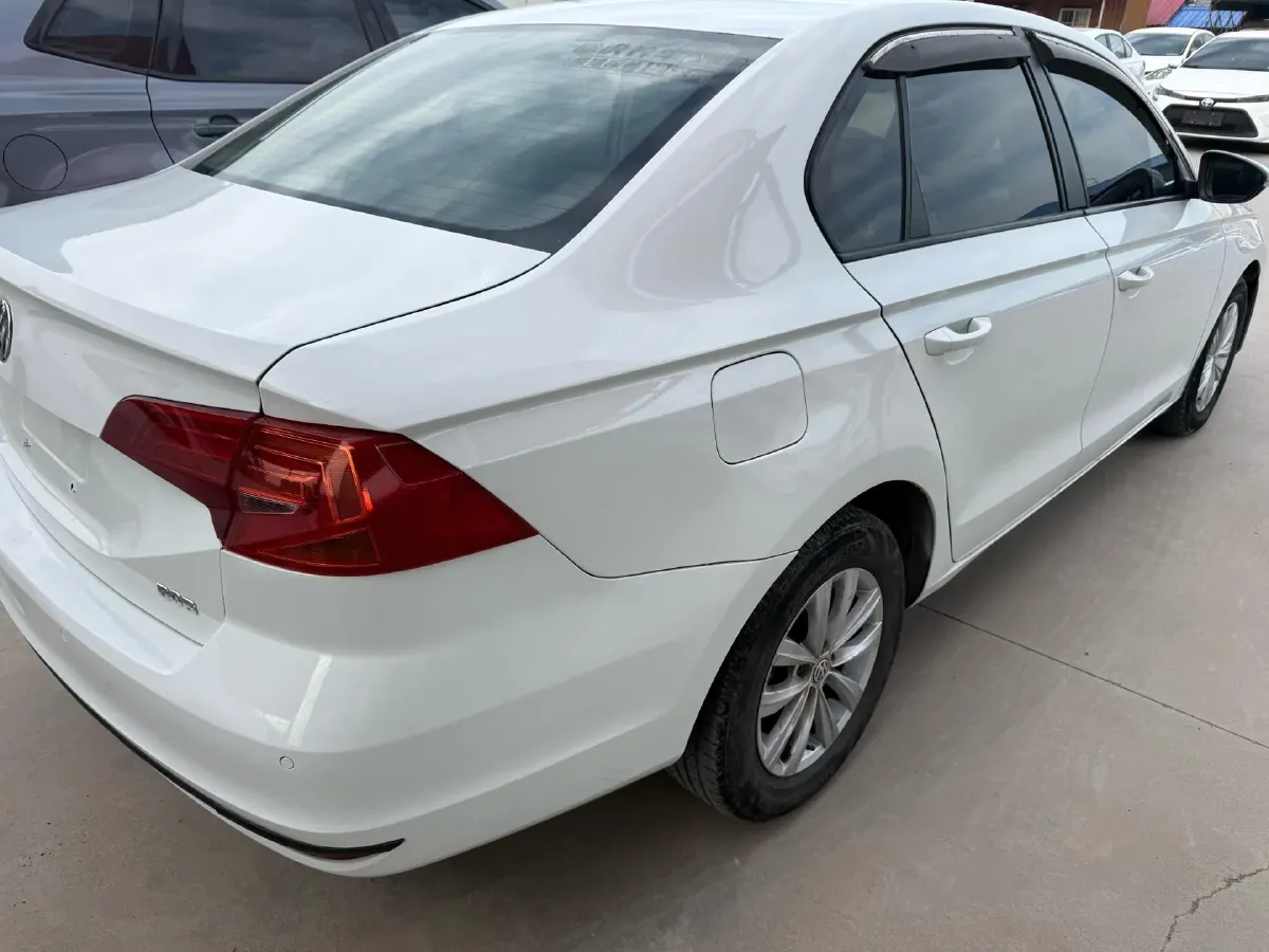 2018 Volkswagen Bora 1.4T 131HP L4 5MT,autocango,china used car exporter,china ev exporter,chinese used car exporter,chinese used ev exporter