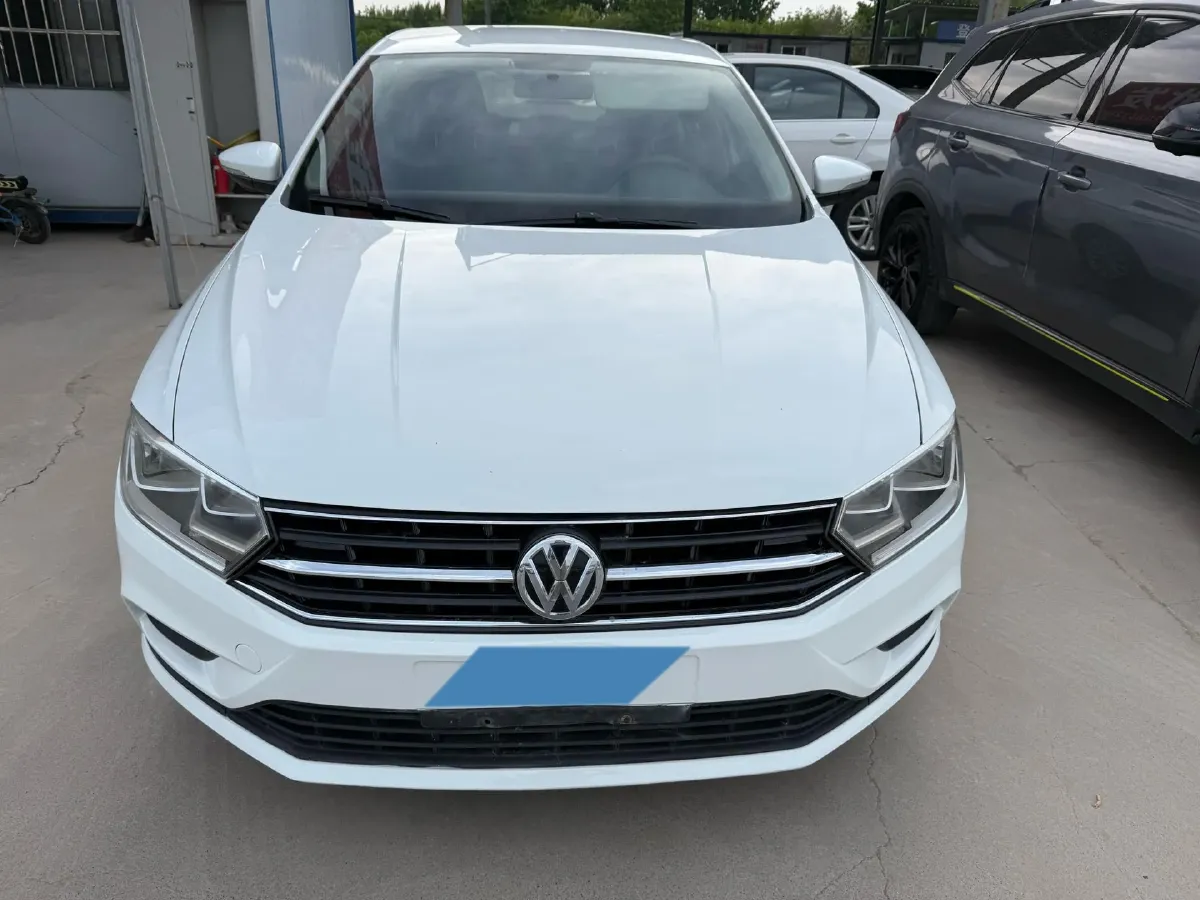 2018 Volkswagen Bora 1.4T 131HP L4 5MT,autocango,china used car exporter,china ev exporter,chinese used car exporter,chinese used ev exporter