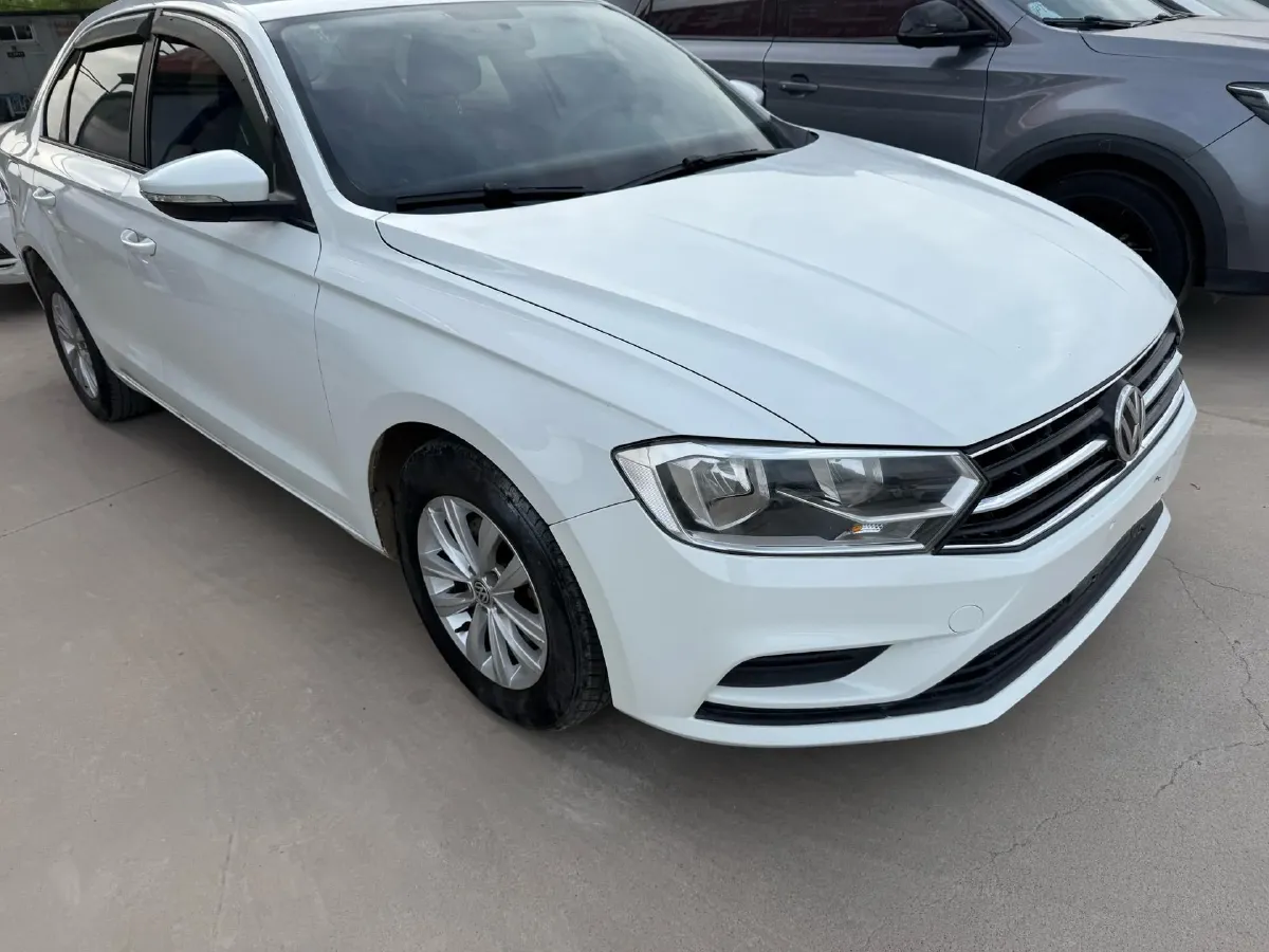 2018 Volkswagen Bora 1.4T 131HP L4 5MT,autocango,china used car exporter,china ev exporter,chinese used car exporter,chinese used ev exporter