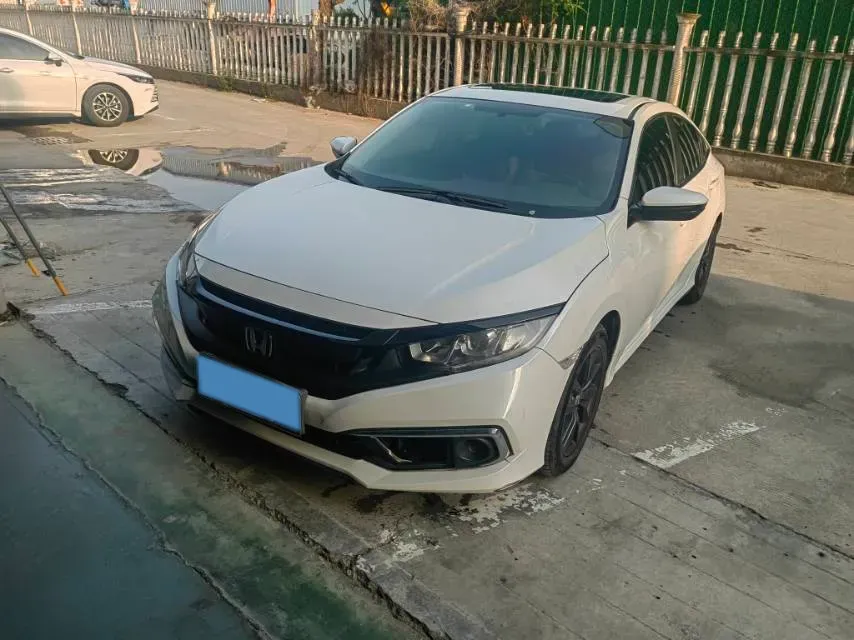 2019 Honda Civic 1.5T 177HP L4 CVT,autocango,china used car exporter,china ev exporter,chinese used car exporter,chinese used ev exporter