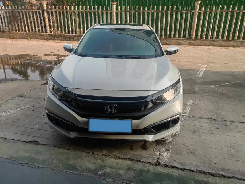 2019 Honda Civic 1.5T 177HP L4 CVT,autocango,china used car exporter,china ev exporter,chinese used car exporter,chinese used ev exporter