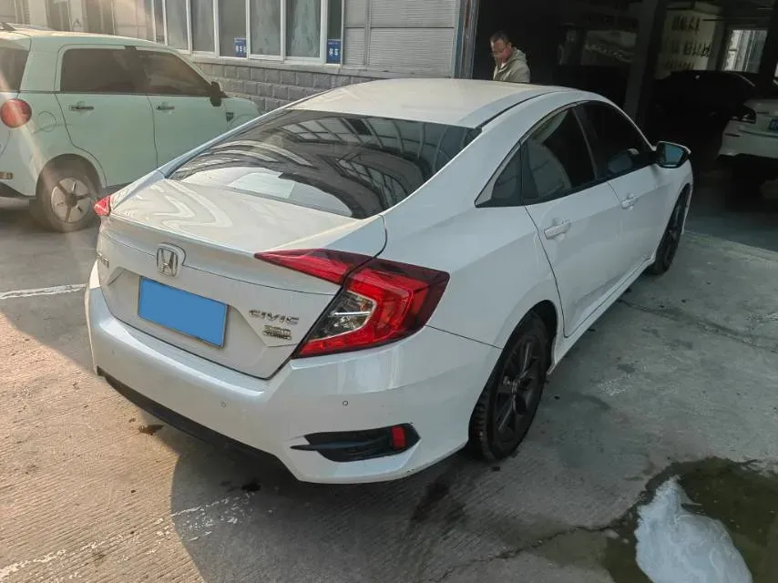 2019 Honda Civic 1.5T 177HP L4 CVT,autocango,china used car exporter,china ev exporter,chinese used car exporter,chinese used ev exporter