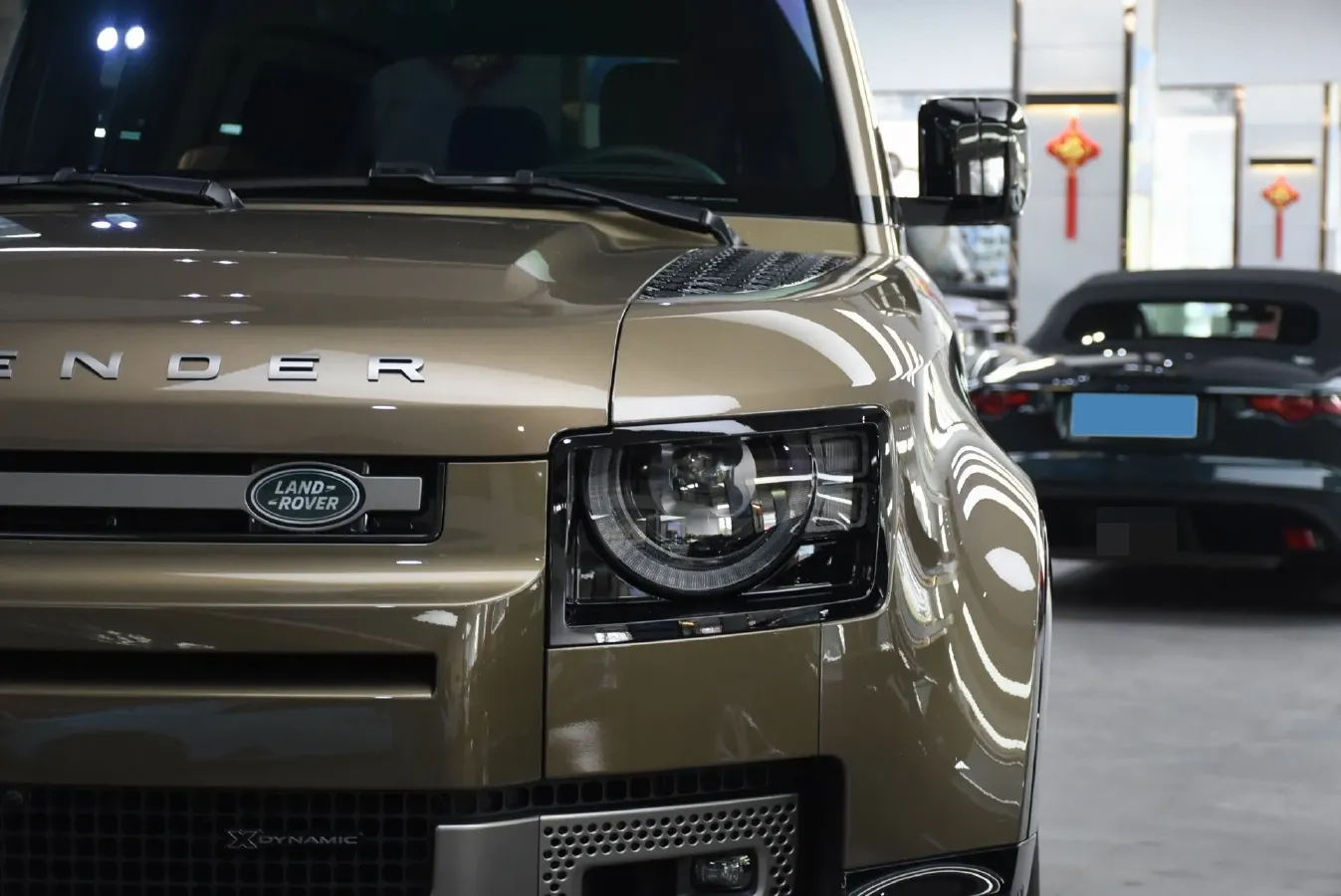 2024 Land Rover Defender 3.0T 400HP L6 8AT,autocango,china used car exporter,china ev exporter,chinese used car exporter,chinese used ev exporter