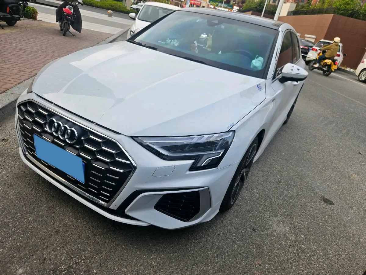 2022 Audi A3 1.4T 150HP L4 7DCT,autocango,china used car exporter,china ev exporter,chinese used car exporter,chinese used ev exporter