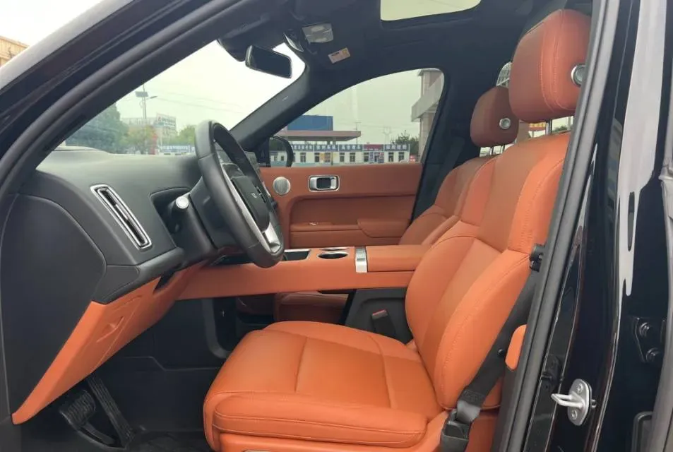 2024 Li L9 Range Extended 154HP REEV 52.3KWH,autocango,china used car exporter,china ev exporter,chinese used car exporter,chinese used ev exporter