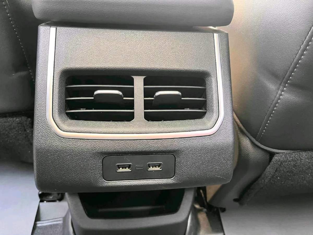 2021 Haval H6 1.5T 150HP L4 7DCT,autocango,china used car exporter,china ev exporter,chinese used car exporter,chinese used ev exporter