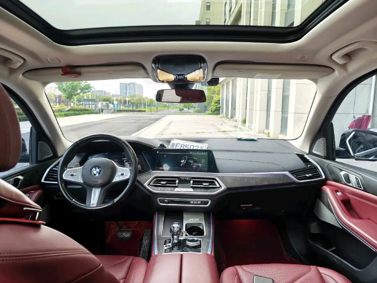 2022 BMW X5 2.0T 245HP L4 8AT,autocango,china used car exporter,china ev exporter,chinese used car exporter,chinese used ev exporter