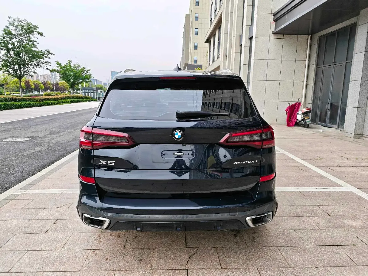 2022 BMW X5 2.0T 245HP L4 8AT,autocango,china used car exporter,china ev exporter,chinese used car exporter,chinese used ev exporter