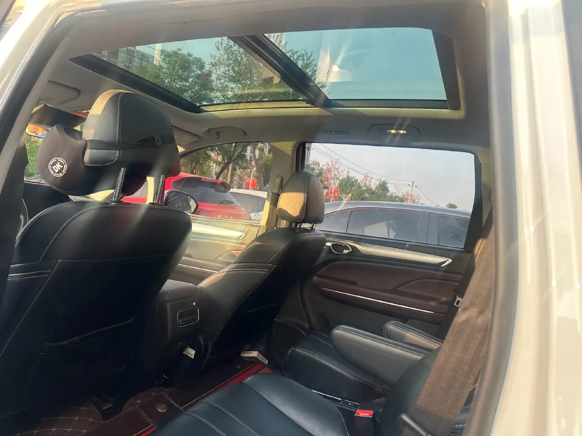 2023 GAC Trumpchi M6 1.5T 177HP L4 7DCT,autocango,china used car exporter,china ev exporter,chinese used car exporter,chinese used ev exporter