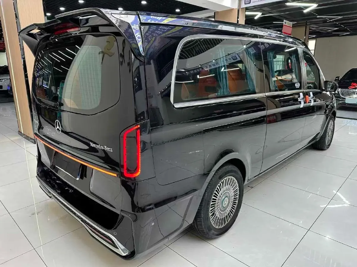 2023 Mercedes-Benz Vito 2.0T 211HP L4 9AT,autocango,china used car exporter,china ev exporter,chinese used car exporter,chinese used ev exporter