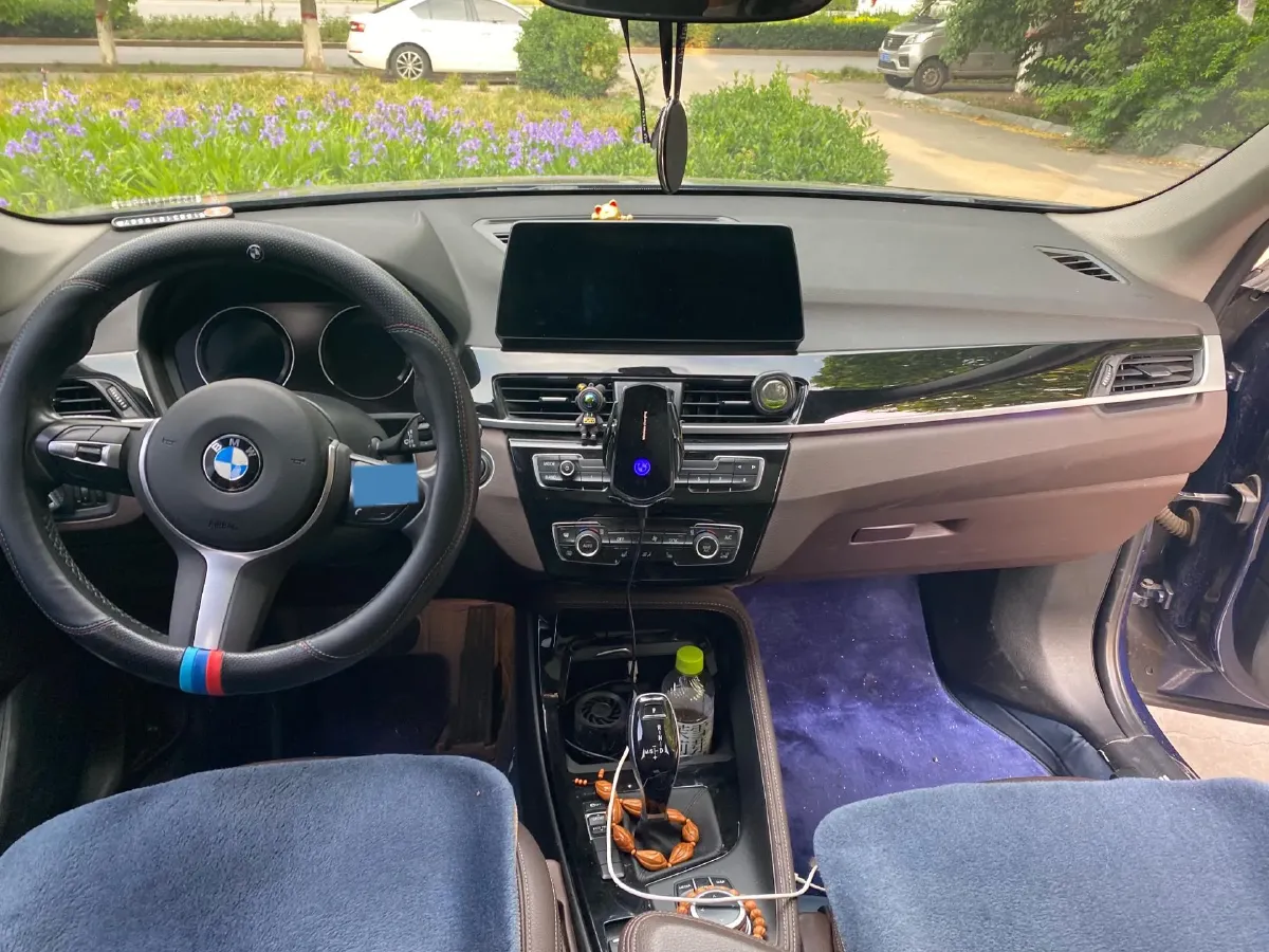 2020 BMW X1 1.5T 140HP L3 7DCT,autocango,china used car exporter,china ev exporter,chinese used car exporter,chinese used ev exporter