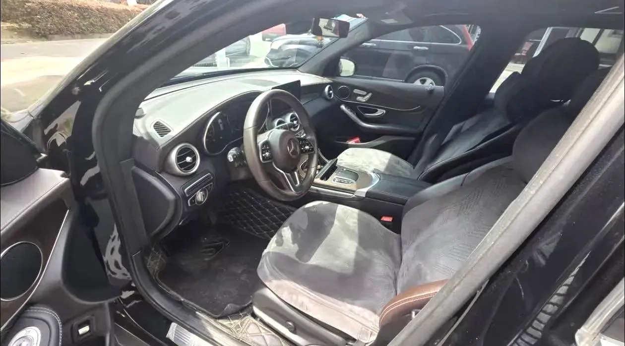 2020 Mercedes-Benz GLC Class 2.0T 258HP L4 9AT,autocango,china used car exporter,china ev exporter,chinese used car exporter,chinese used ev exporter