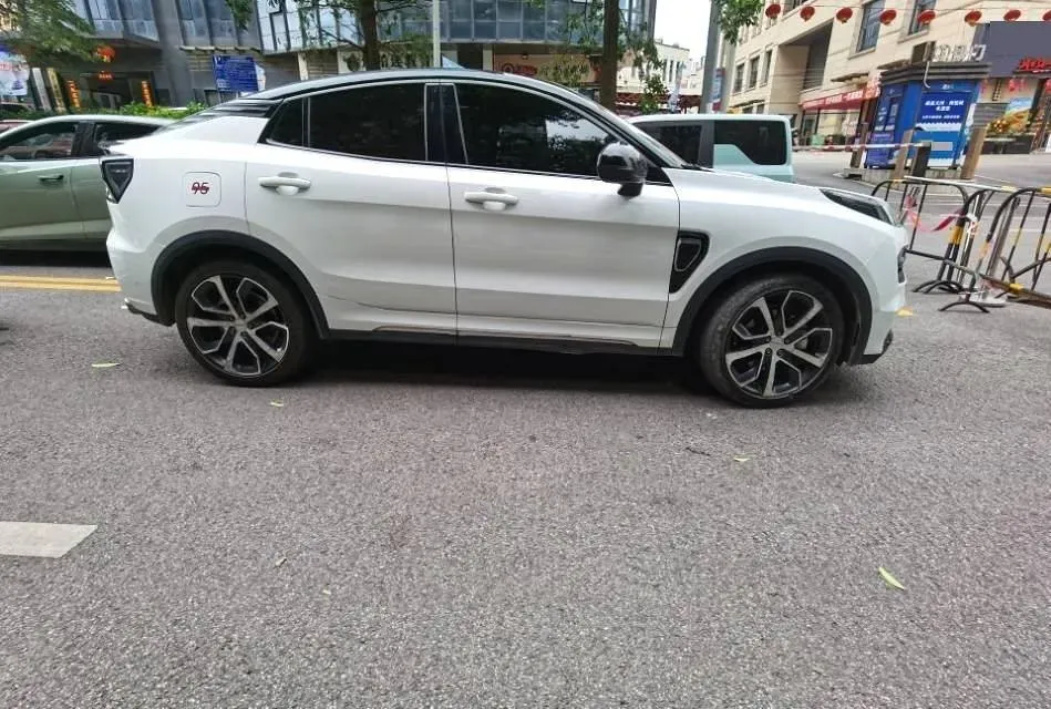 2020 LYNK&CO 05 2.0T 254HP L4 8AT,autocango,china used car exporter,china ev exporter,chinese used car exporter,chinese used ev exporter