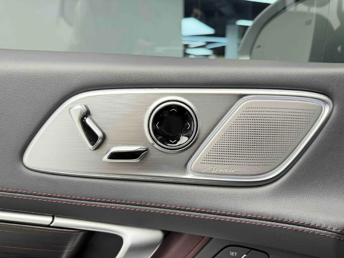 2023 Buick Century 2.0T 237HP L4 9AT,autocango,china used car exporter,china ev exporter,chinese used car exporter,chinese used ev exporter