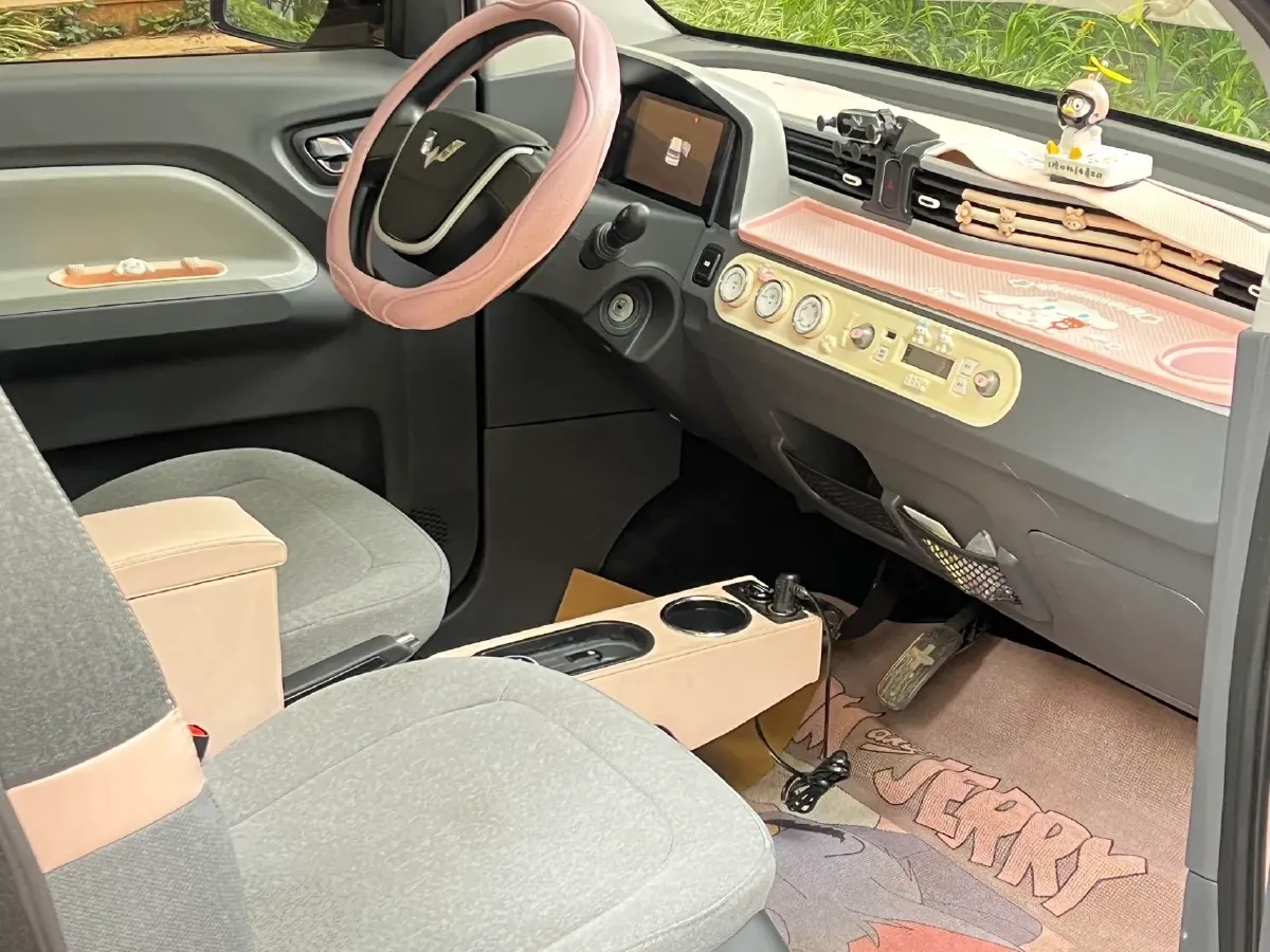 2022 WuLing HongGuang MINI EV BEV 13.9KWH,autocango,china used car exporter,china ev exporter,chinese used car exporter,chinese used ev exporter