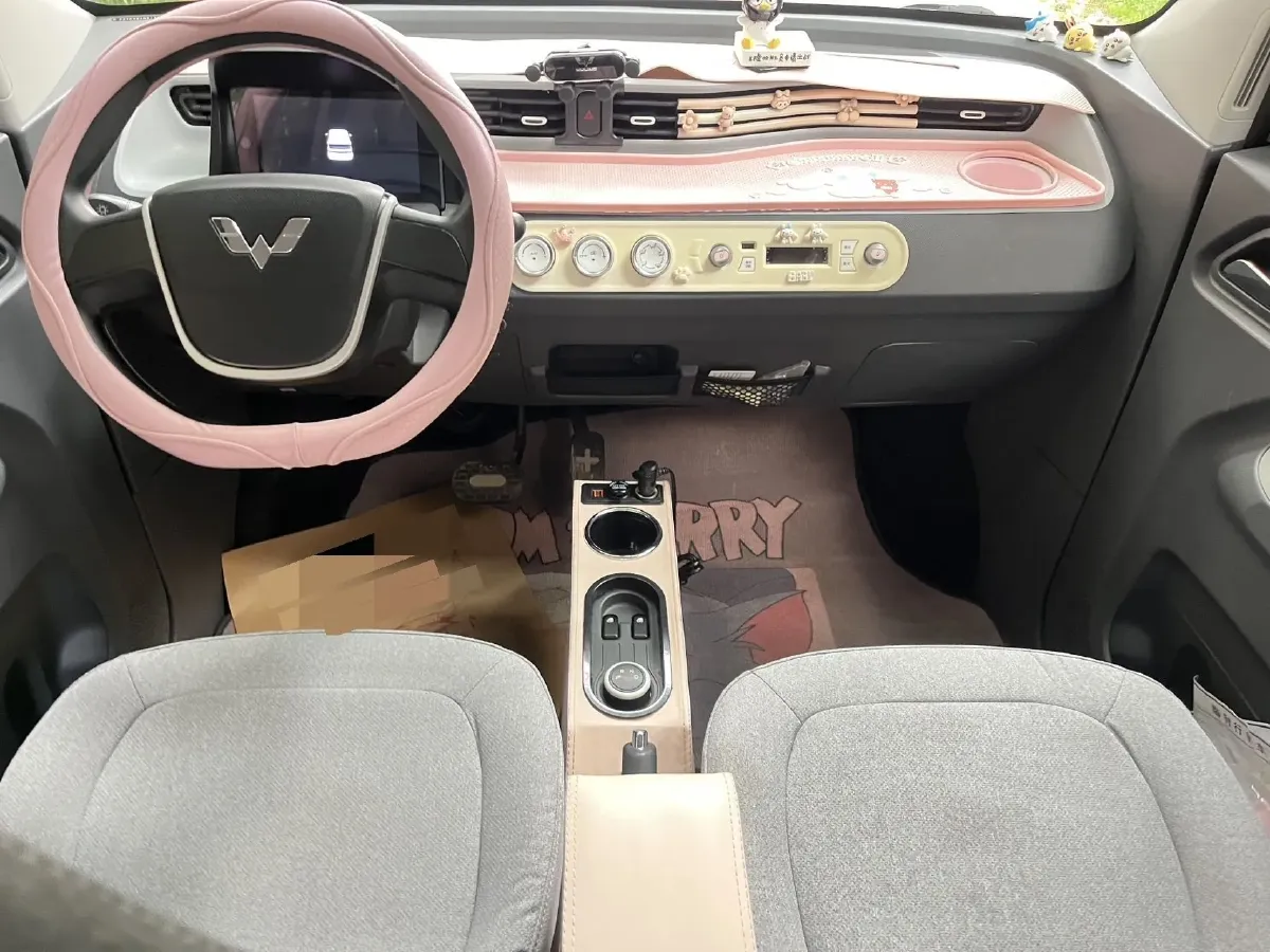 2022 WuLing HongGuang MINI EV BEV 13.9KWH,autocango,china used car exporter,china ev exporter,chinese used car exporter,chinese used ev exporter