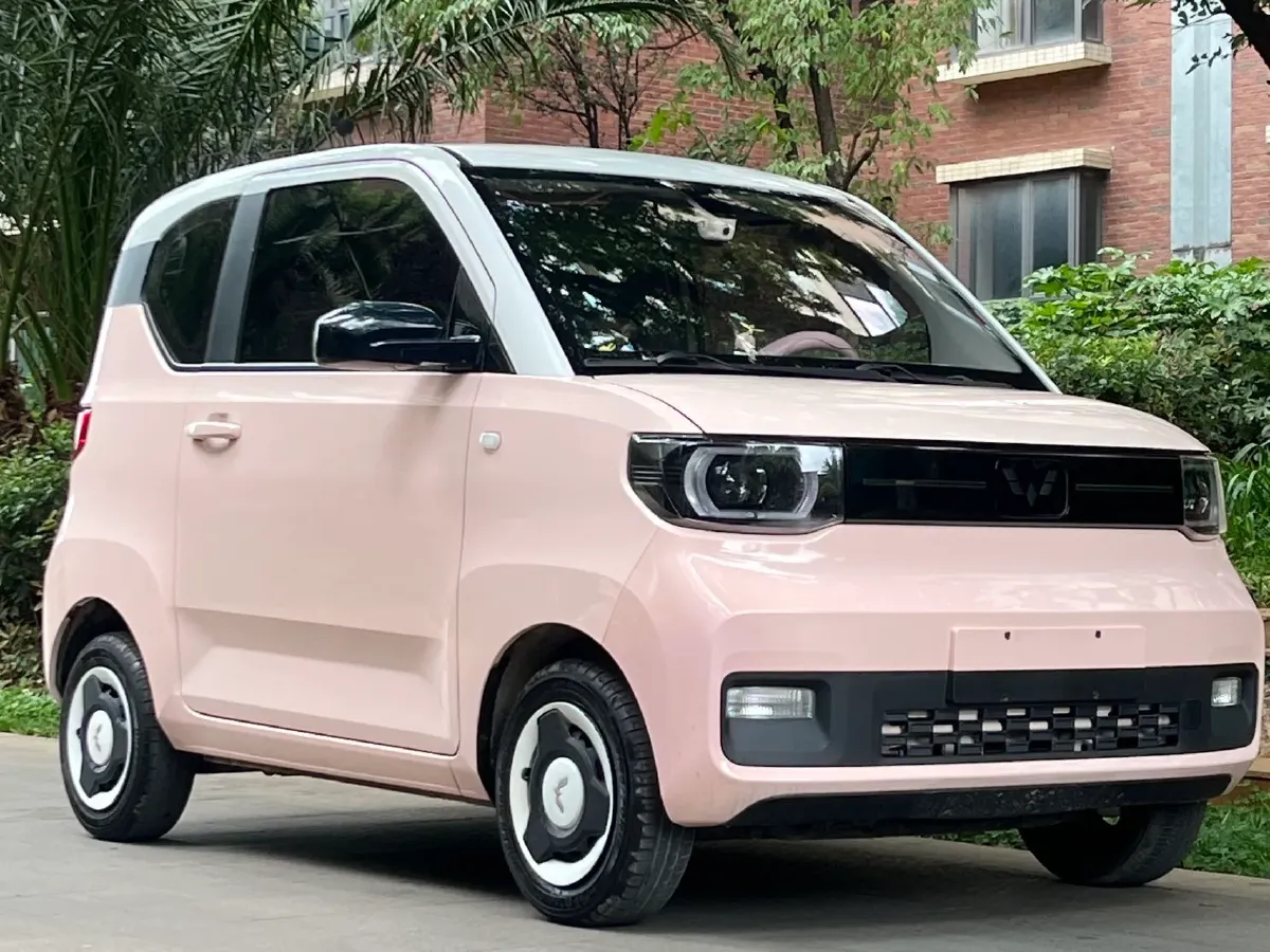 2022 WuLing HongGuang MINI EV BEV 13.9KWH,autocango,china used car exporter,china ev exporter,chinese used car exporter,chinese used ev exporter