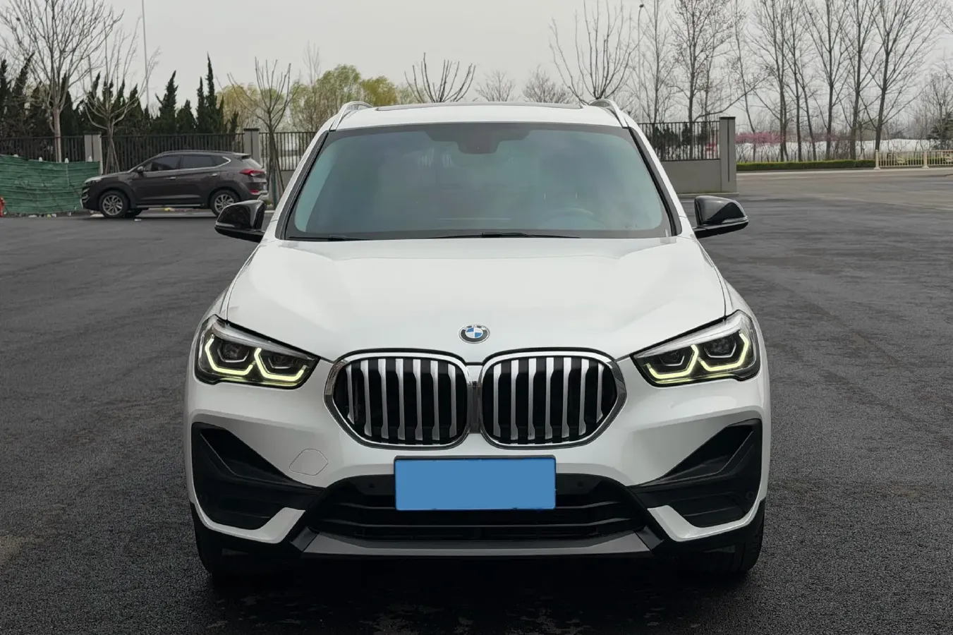 2022 BMW X1 2.0T 192HP L4 7DCT,autocango,china used car exporter,china ev exporter,chinese used car exporter,chinese used ev exporter