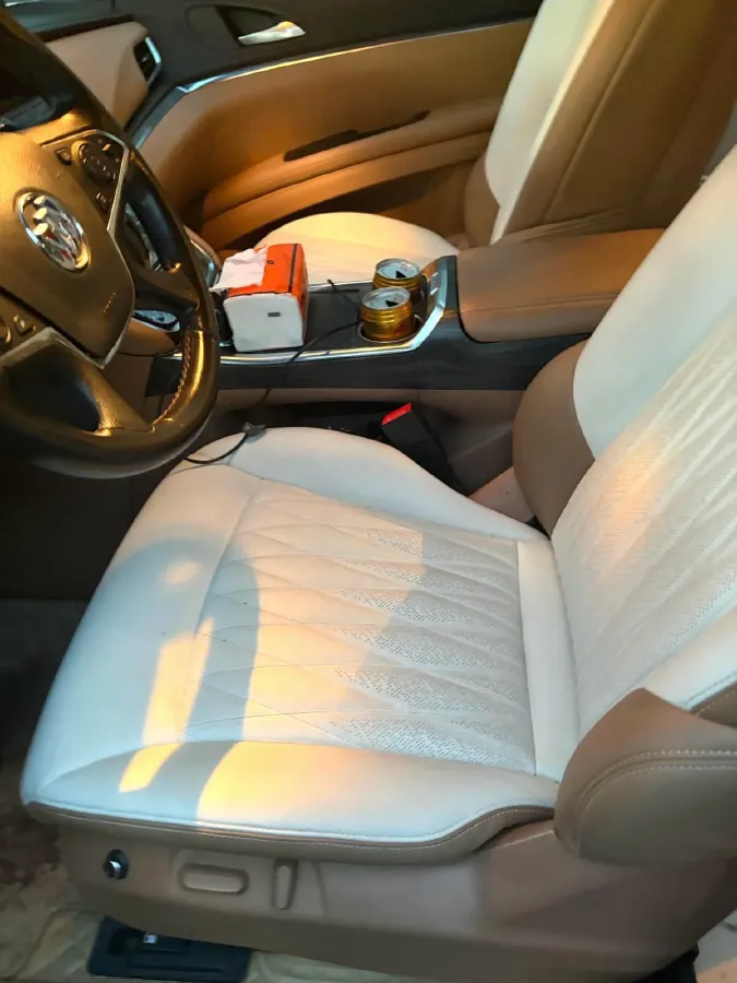 2021 Buick GL8 2.0T 237HP L4 9AT,autocango,china used car exporter,china ev exporter,chinese used car exporter,chinese used ev exporter