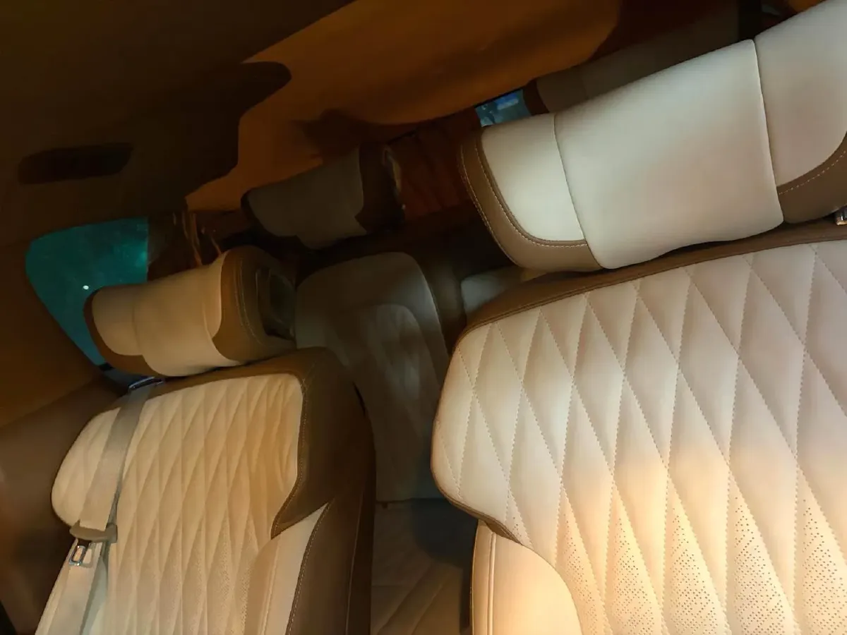 2021 Buick GL8 2.0T 237HP L4 9AT,autocango,china used car exporter,china ev exporter,chinese used car exporter,chinese used ev exporter