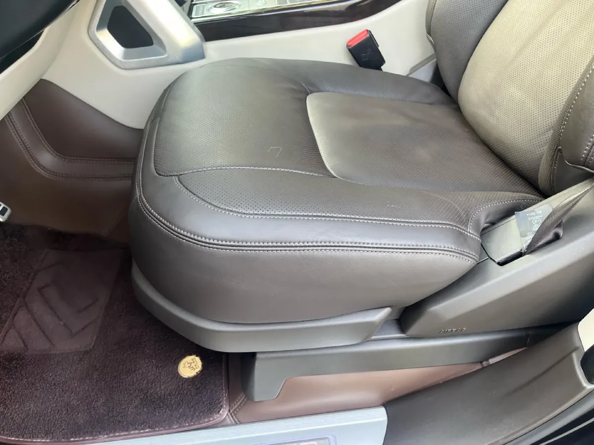 2022 Land Rover Range Rover 3.0T 400HP L6 8AT,autocango,china used car exporter,china ev exporter,chinese used car exporter,chinese used ev exporter